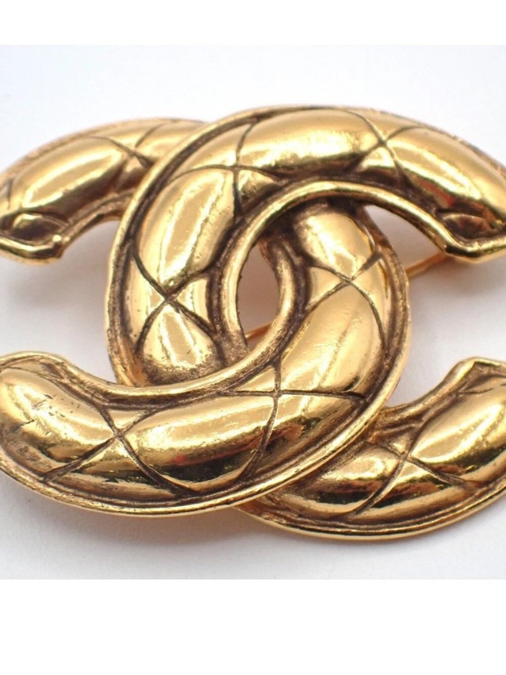 CHANEL CC Logo Matelasse Pin Brooch Gold GHW Accessory - Picture 6 of 16